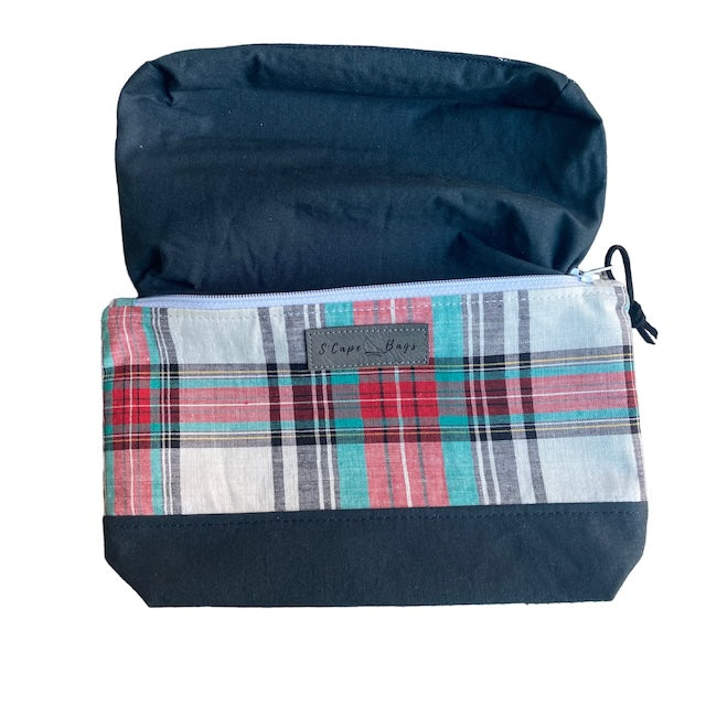 Christmas Plaid South Cape Bag with blue interior