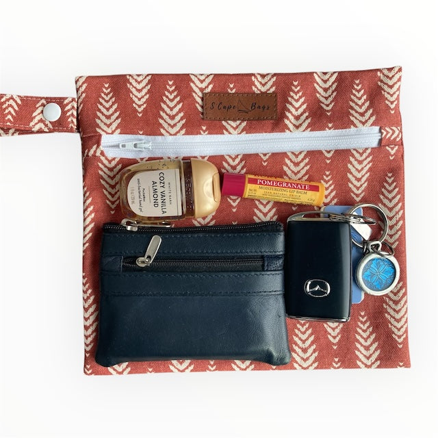 MiniWet with accessories