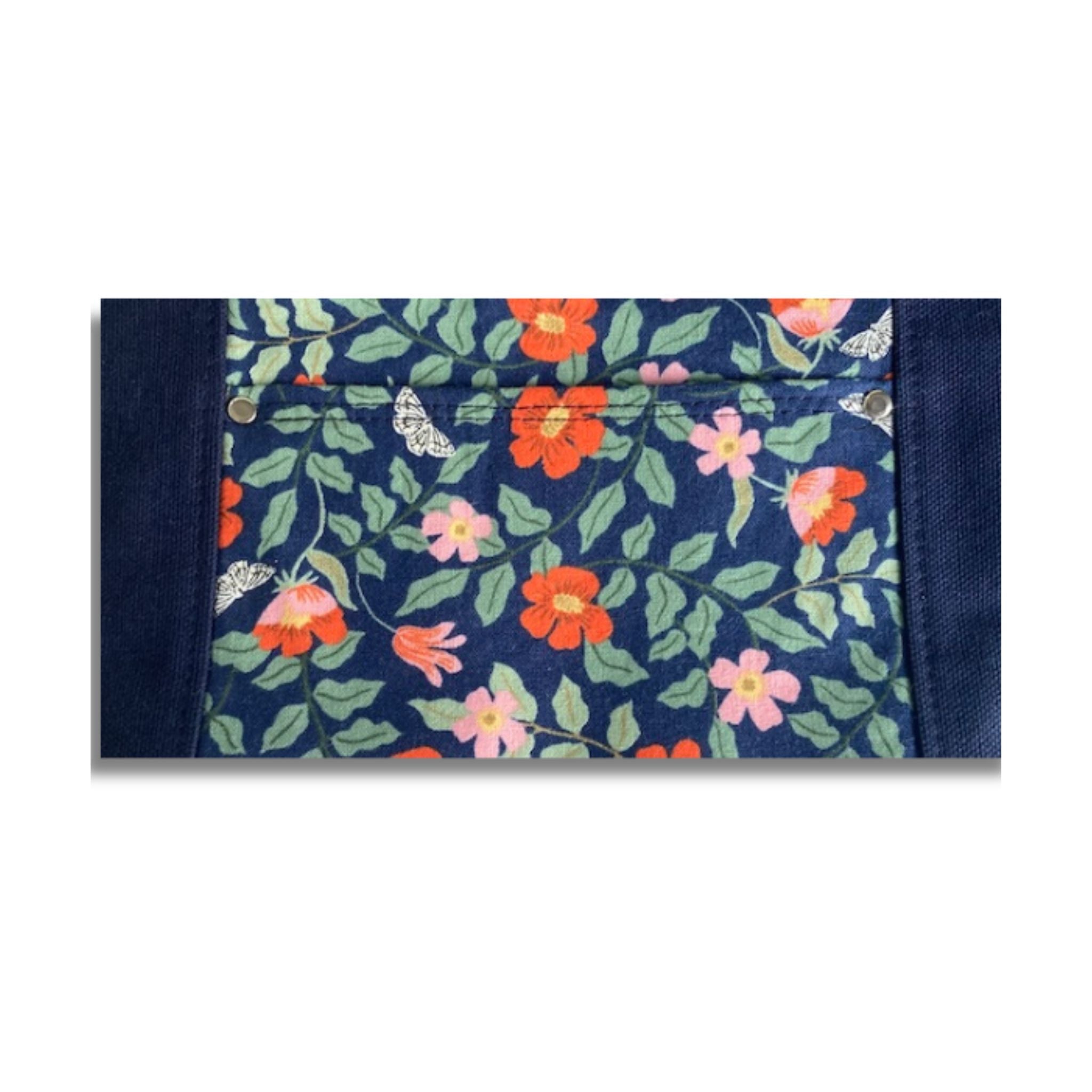 Primrose Navy Mayflower Wristlet
