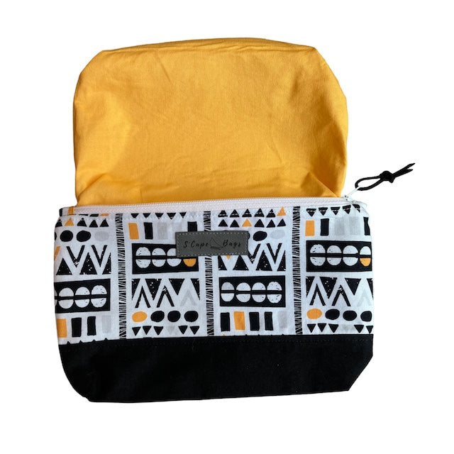 Geometric Black and Yellow South Cape Bag with yellow interior