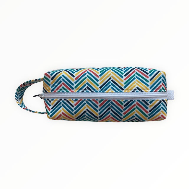 Multicolor arrow bag