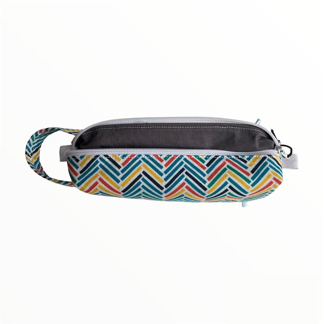 Multicolor Arrow Herring Cove Bag